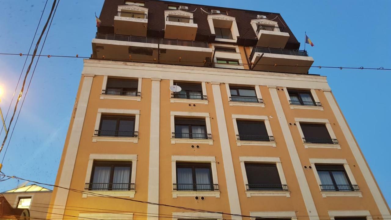 Arbans Cosy Modern Apartment In The City Center Boekarest Buitenkant foto